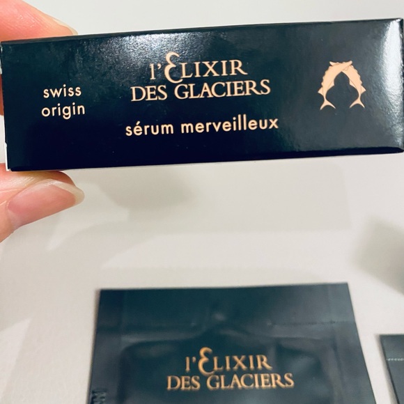 Valmont Elixir (Top Line) Samples Set, Value Over $280 - Picture 2 of 9